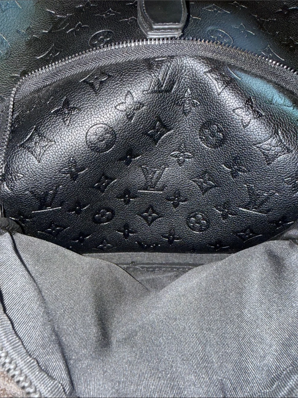 Luxury Designer Louis Vuitton M23127 Montsouris Backpack Black Monogram Leather